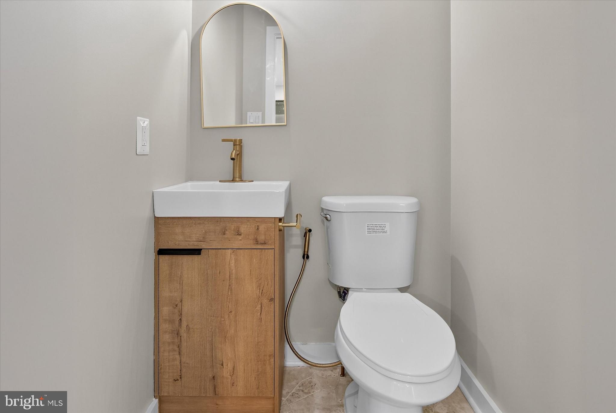 STONINGTON - Residential