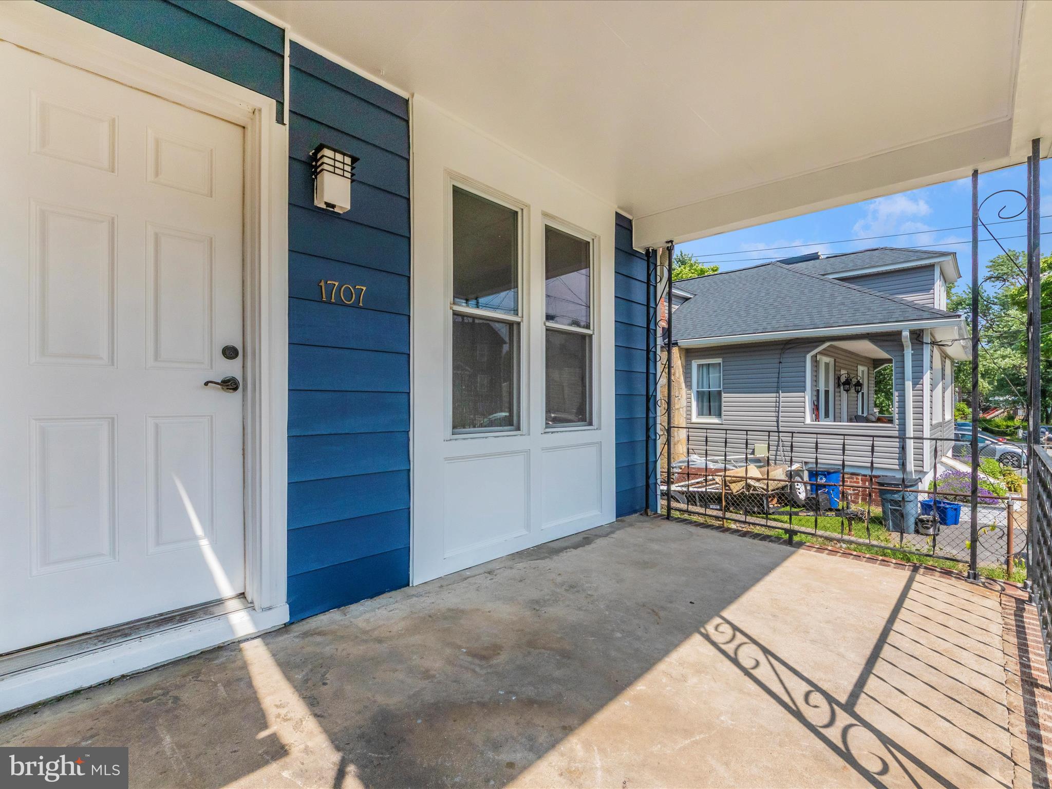 BLOOMFIELD - Residential