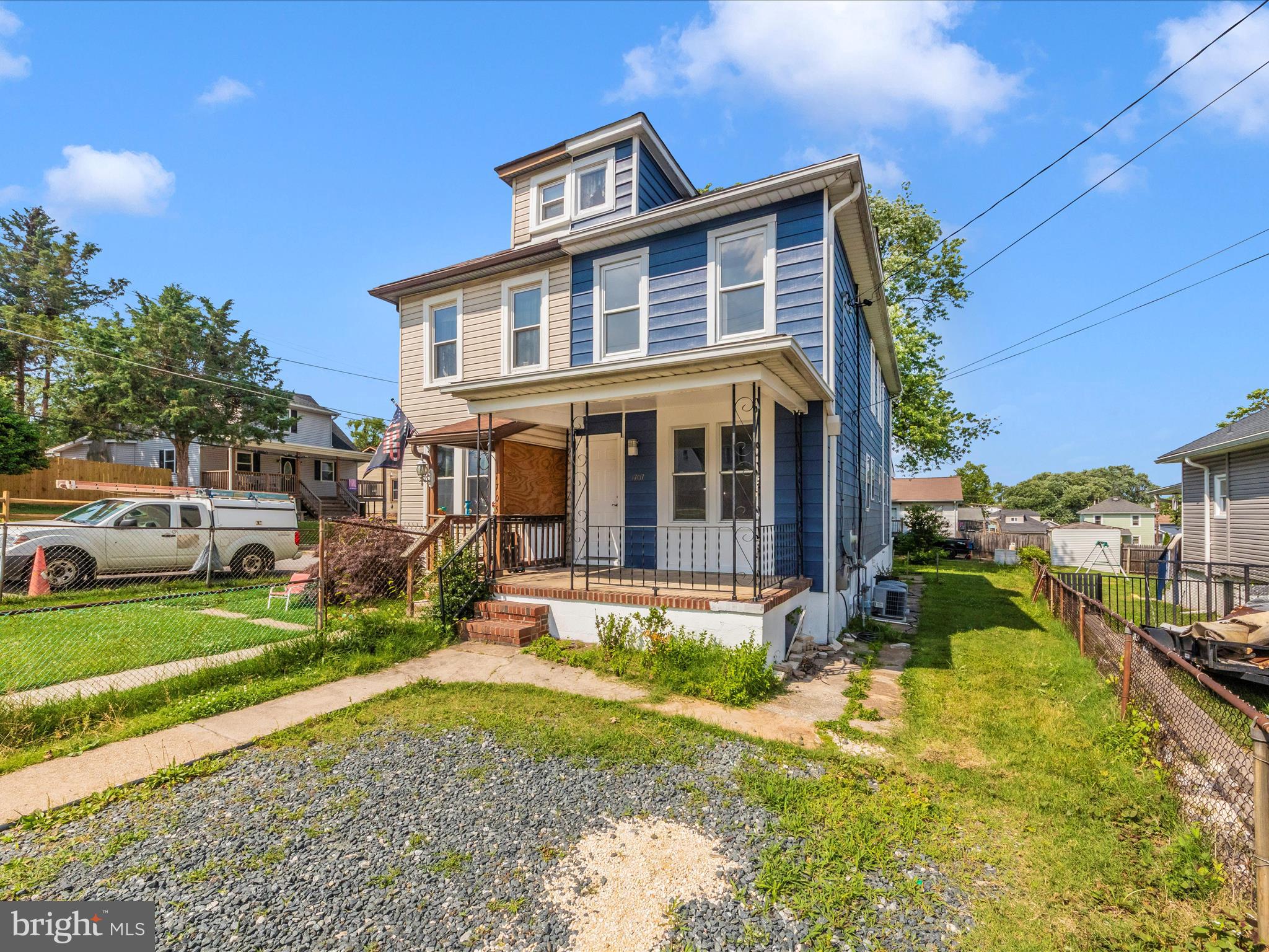 BLOOMFIELD - Residential