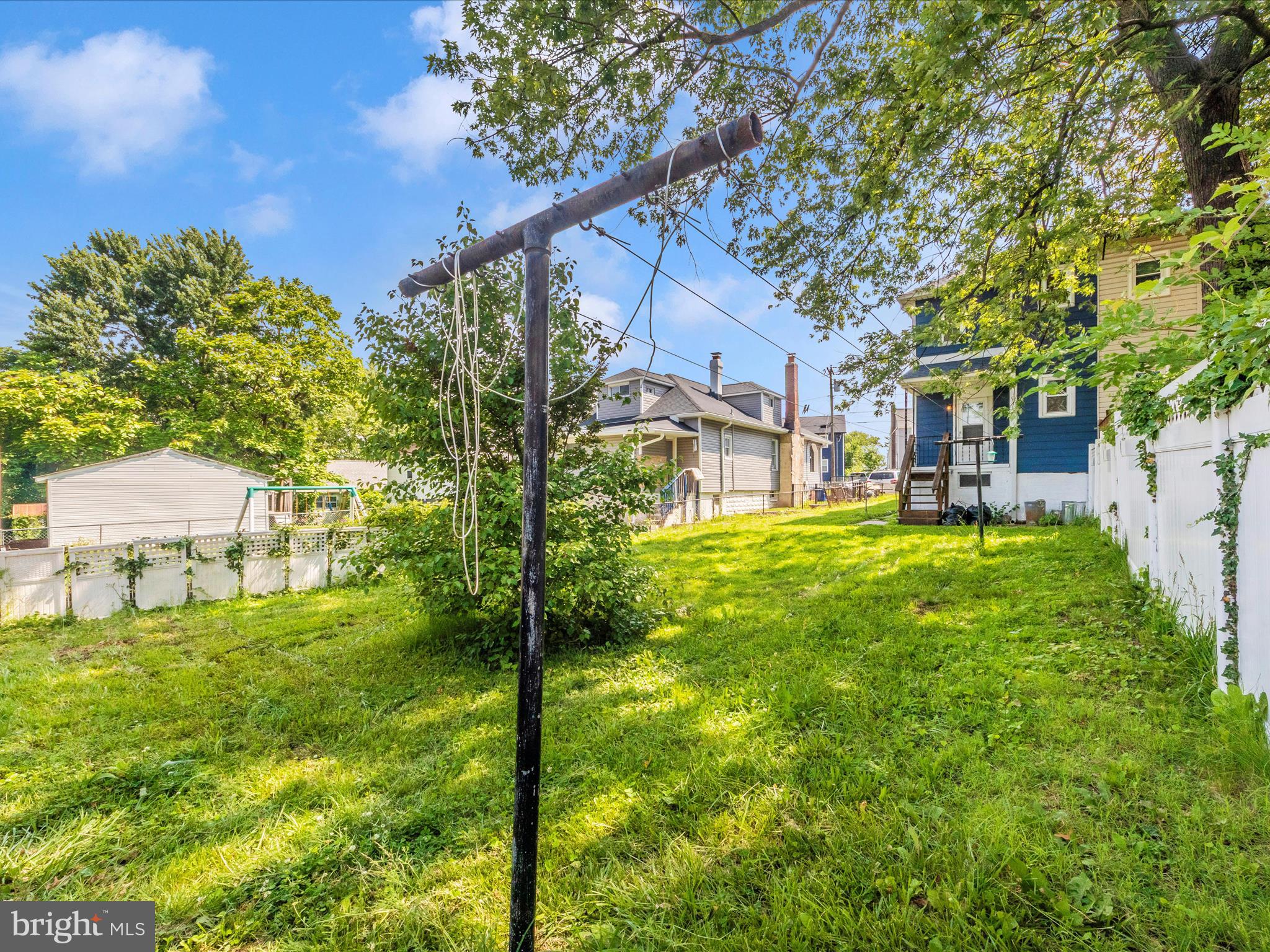 BLOOMFIELD - Residential