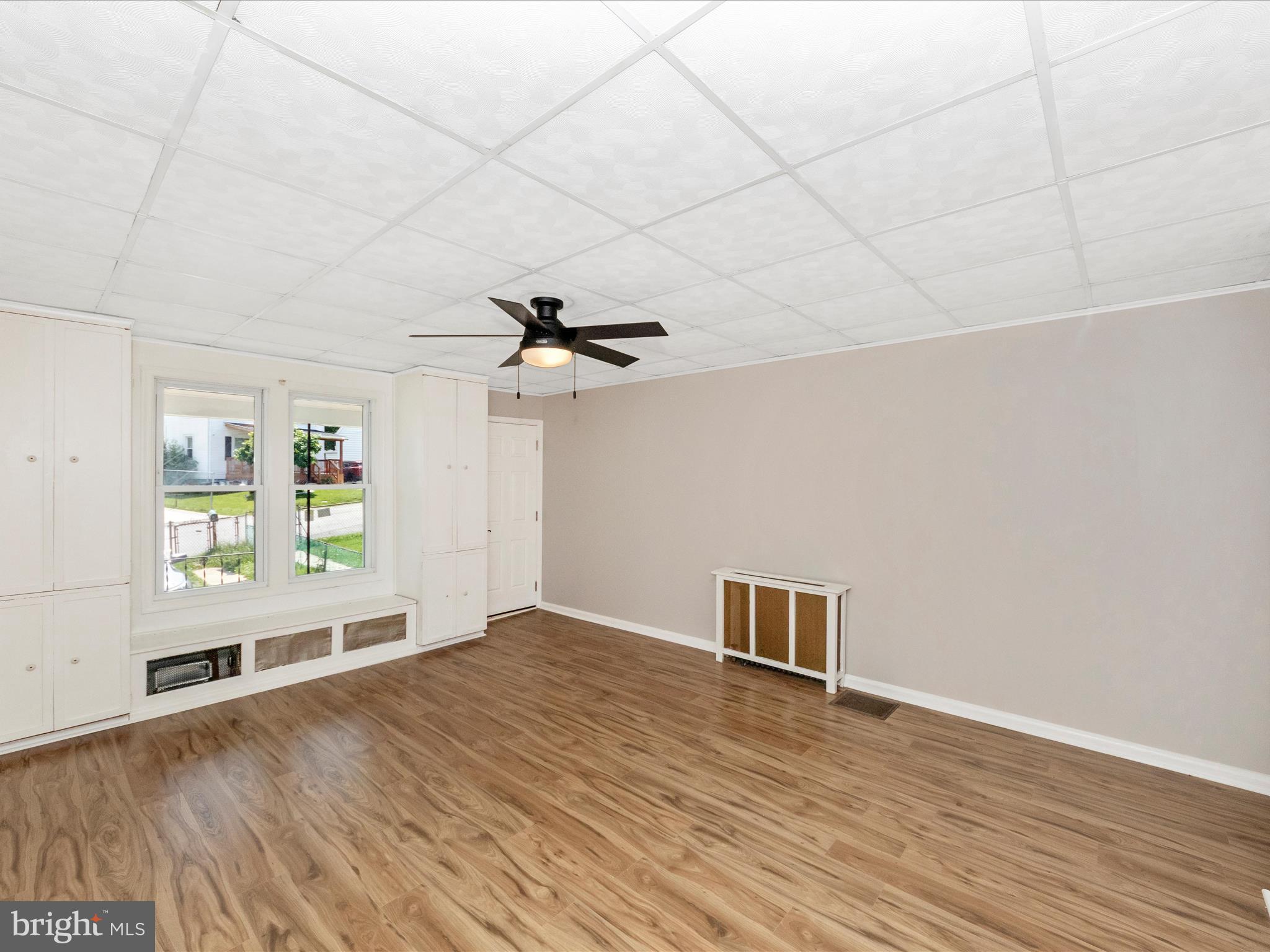 BLOOMFIELD - Residential