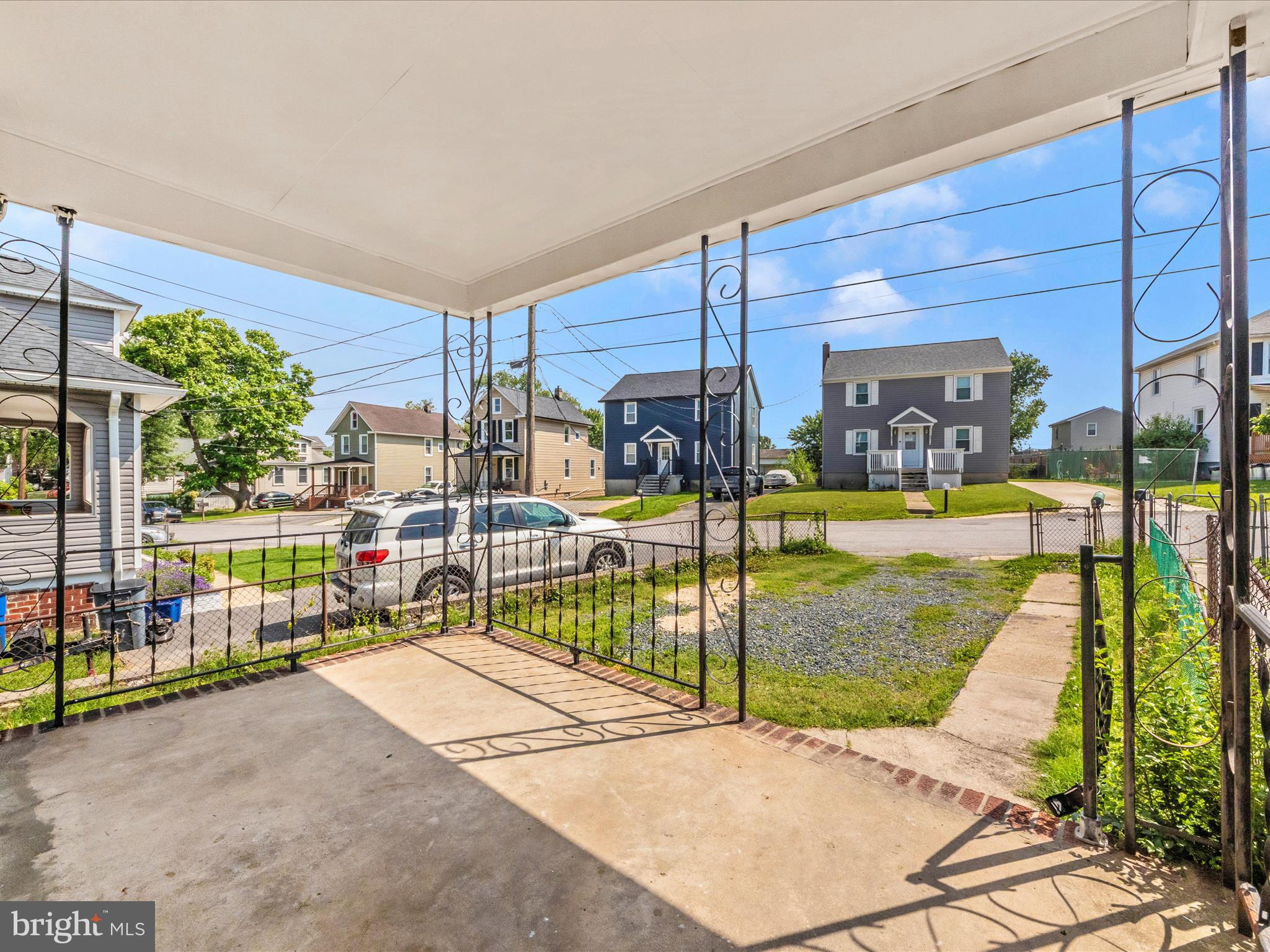 BLOOMFIELD - Residential