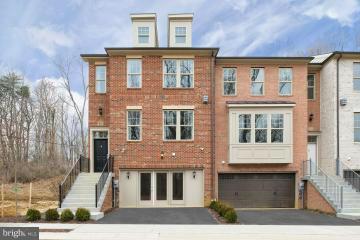 HAWTHORNES GRANT AT BRO - Residential