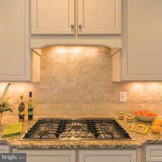 HAWTHORNES GRANT AT BRO - Residential