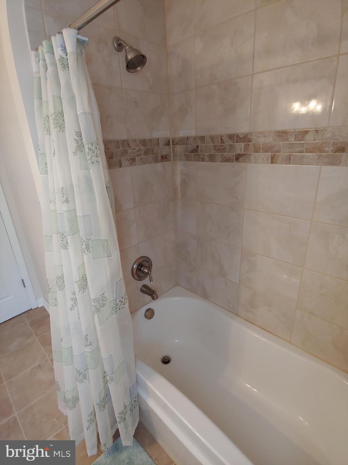 MAJORS CHOICE - Residential