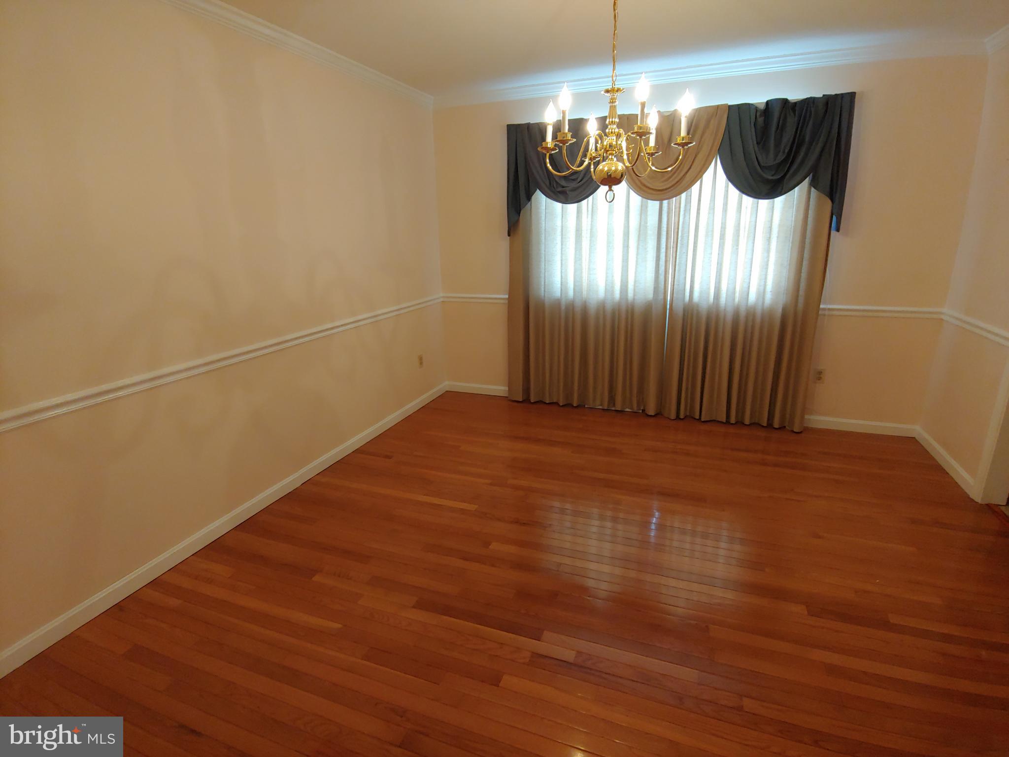 MAJORS CHOICE - Residential