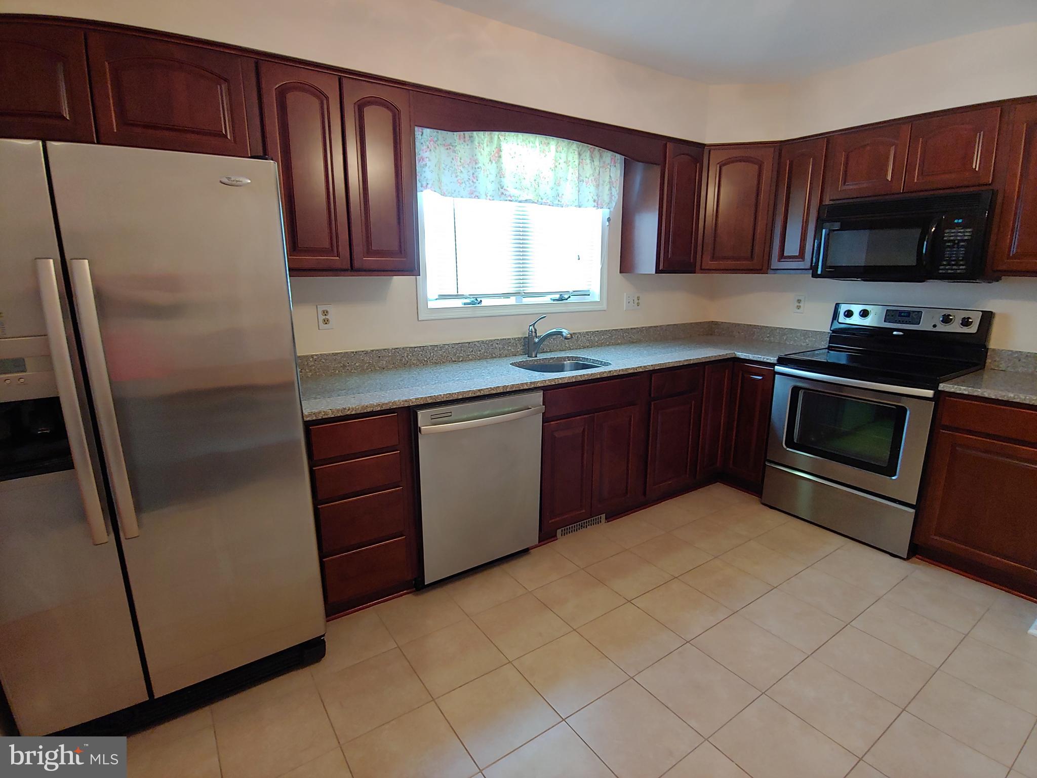 MAJORS CHOICE - Residential