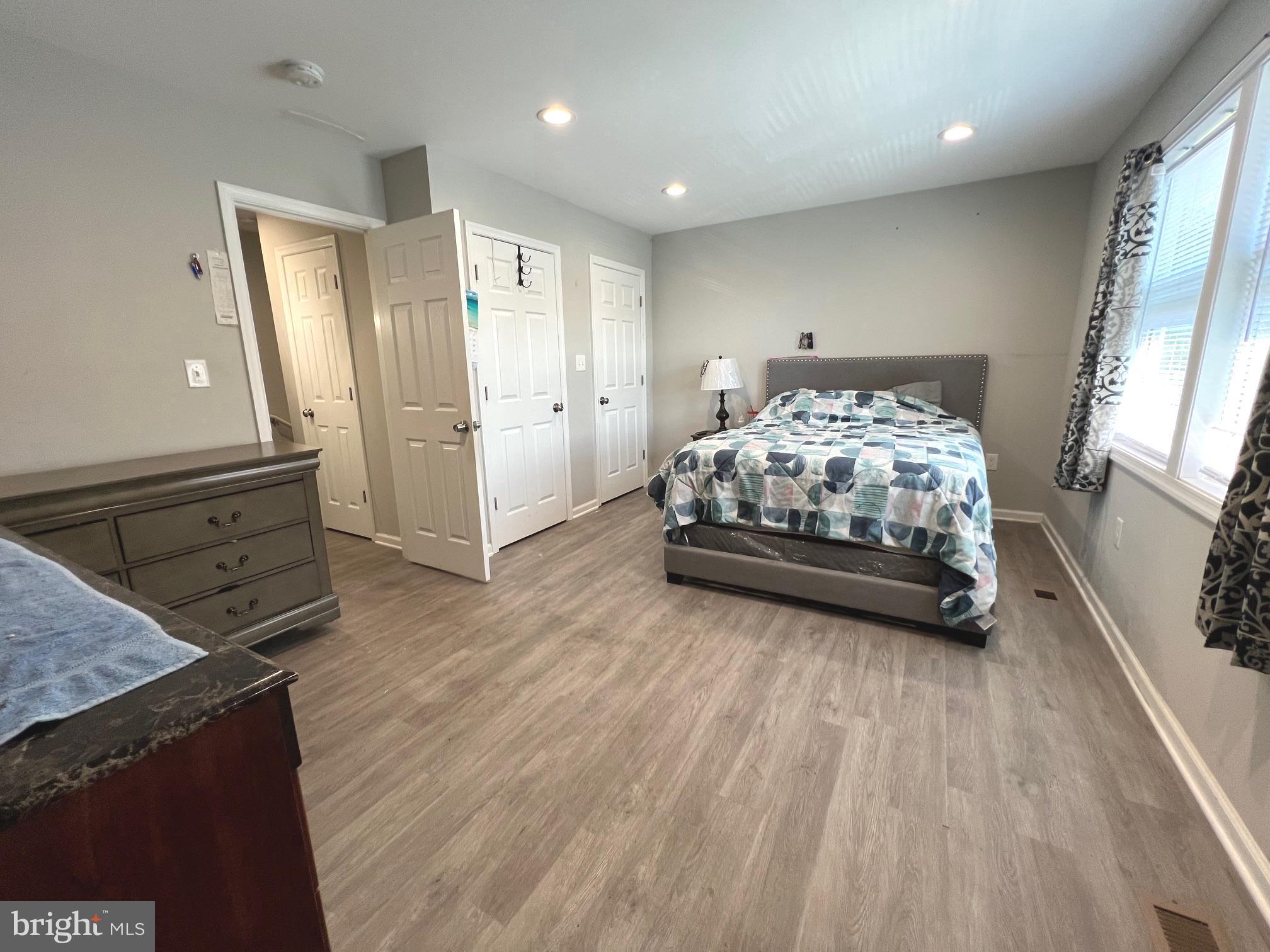 WILLOWBROOK - Residential