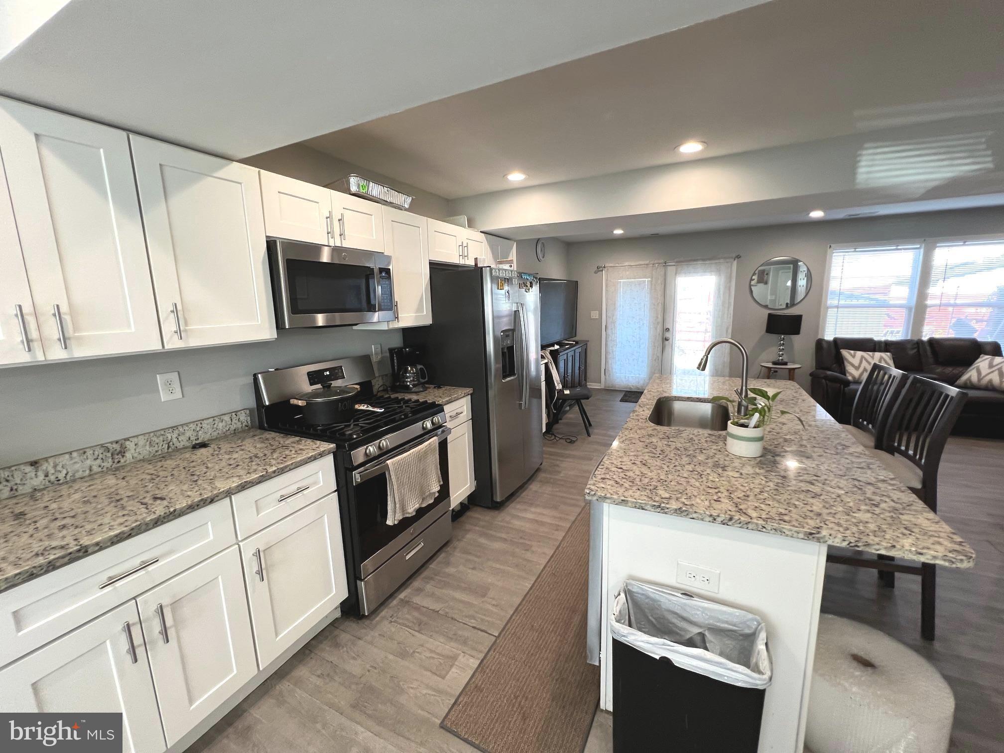 WILLOWBROOK - Residential