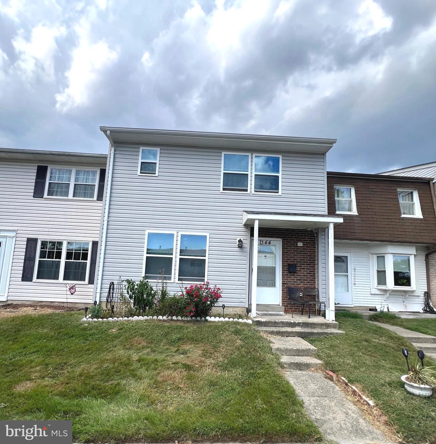 WILLOWBROOK - Residential