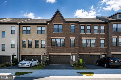 Townhouse For Rent - 3529 Stella Blue Drive<br/> HYATTSVILLE, MD 20782