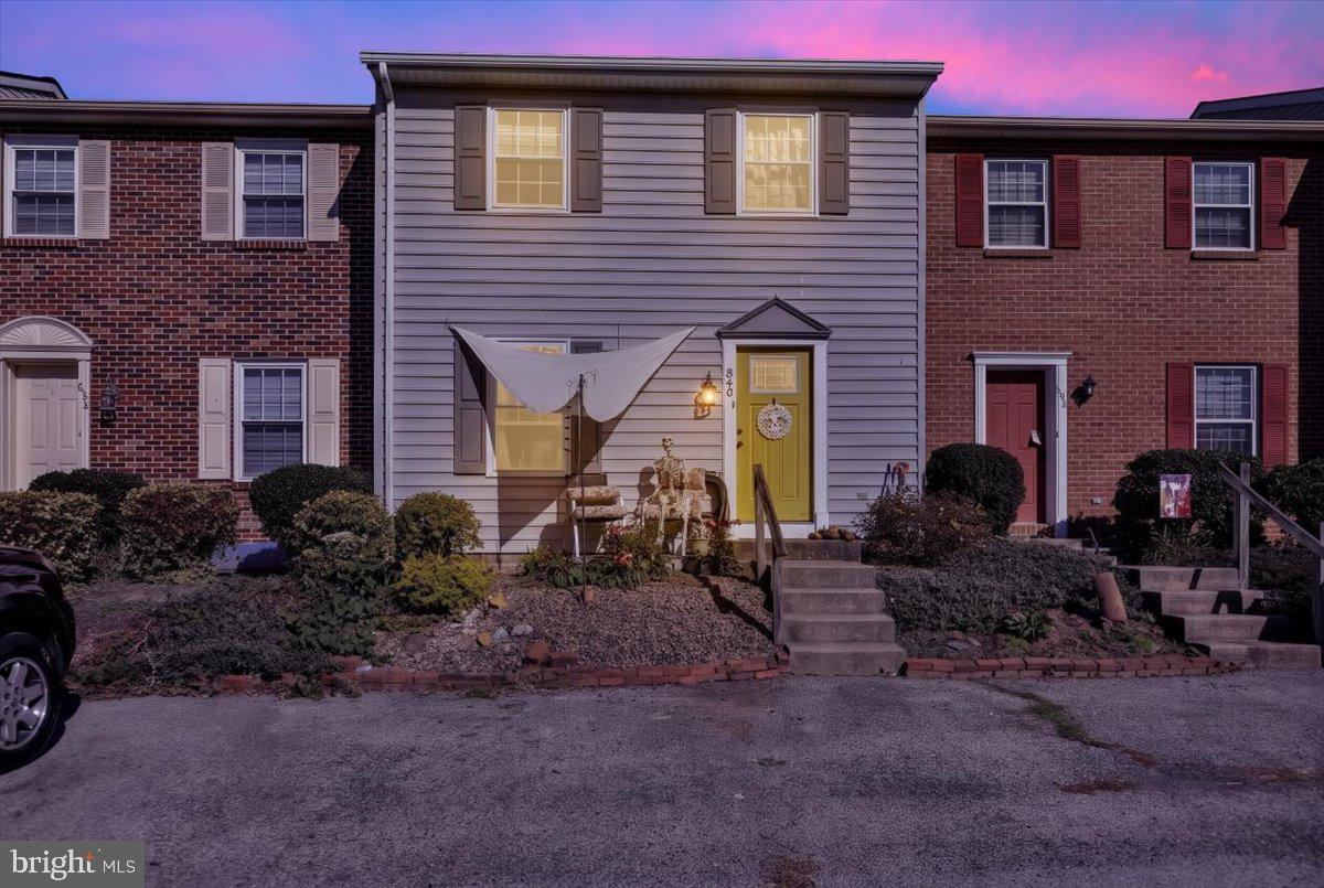 840 PENNY LANE