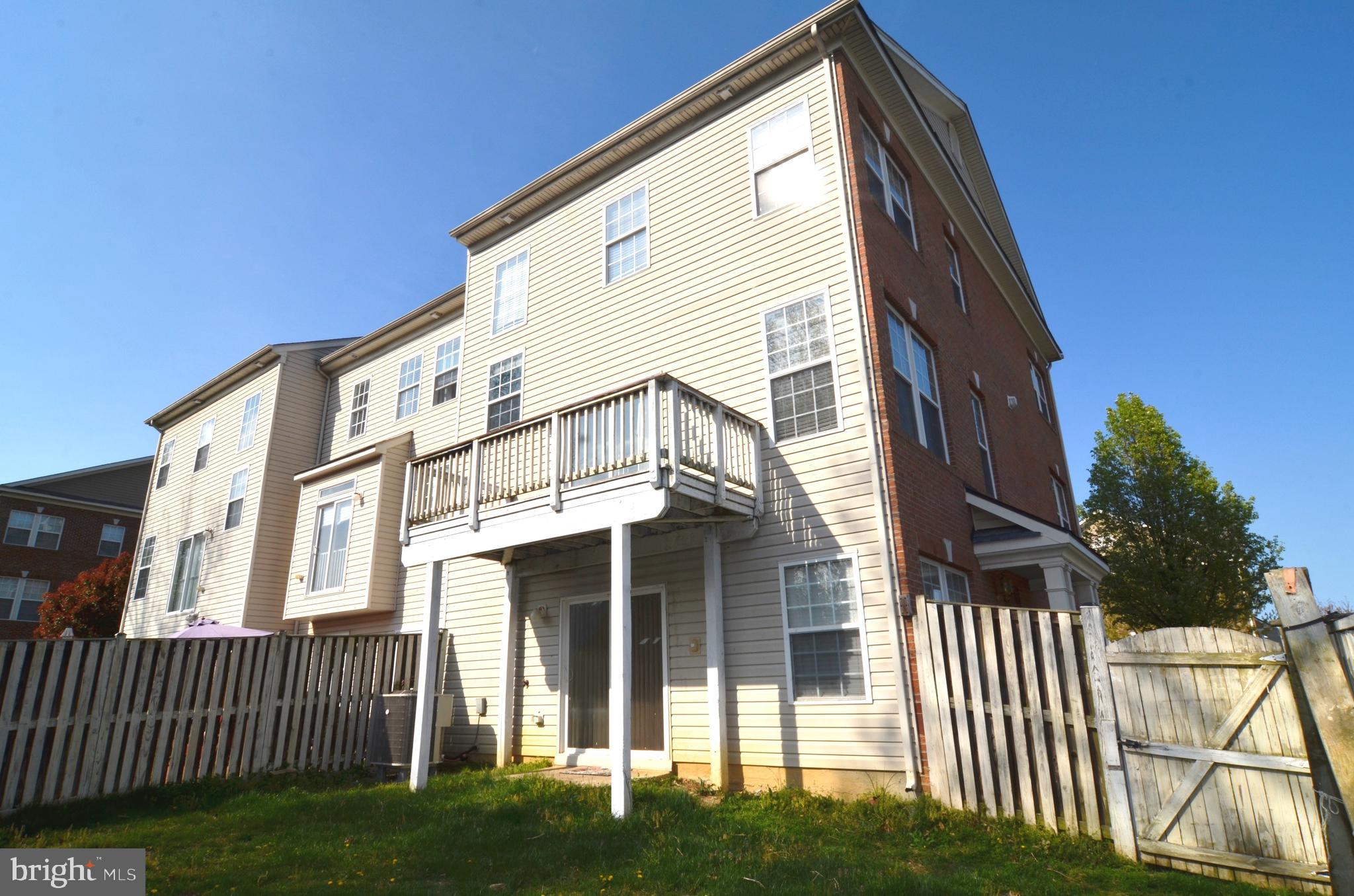 AGRICOPIA - Residential Lease