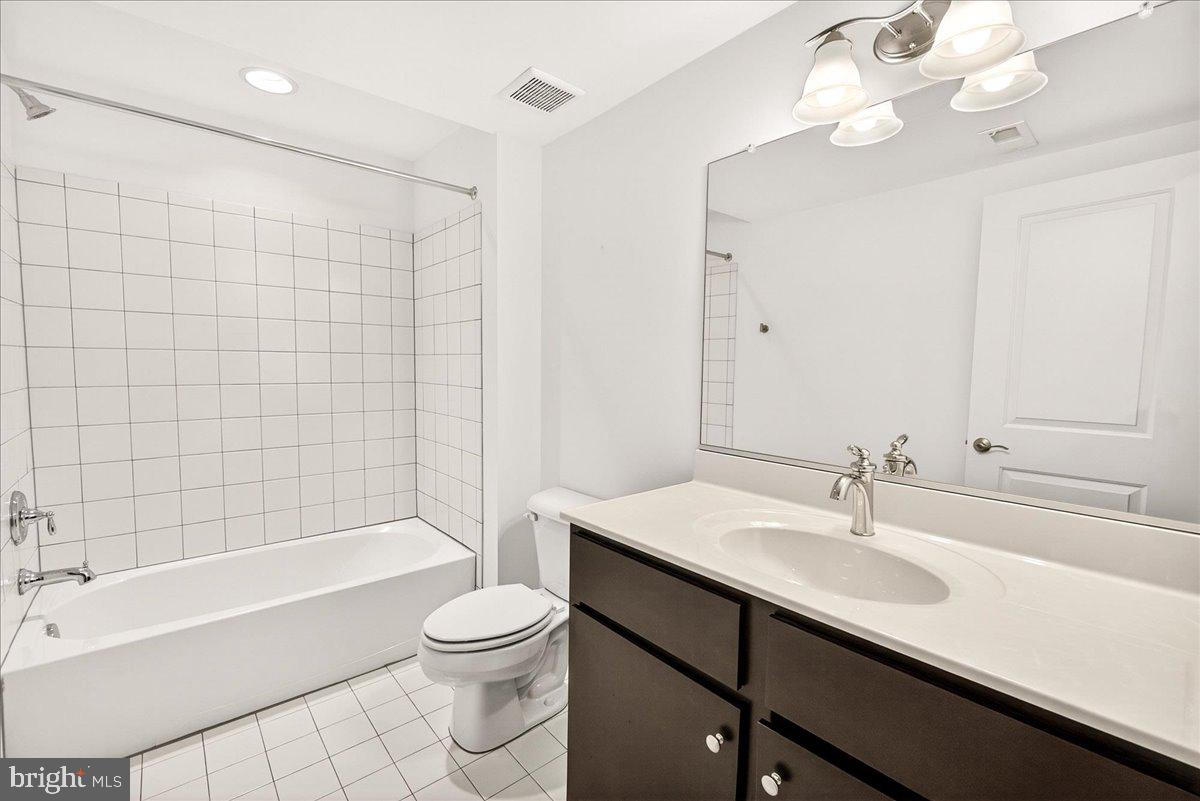 EASTCHURCH - Residential