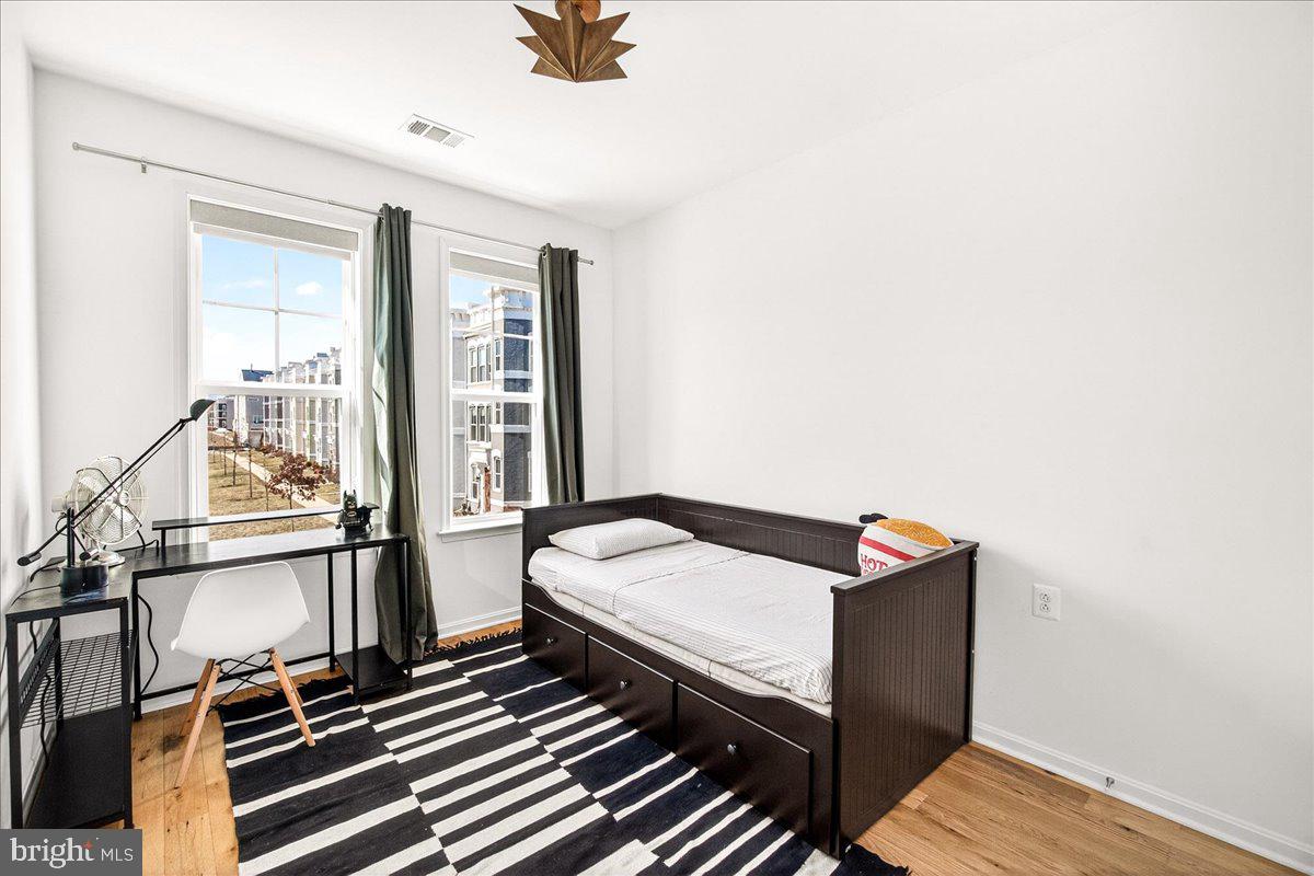 EASTCHURCH - Residential