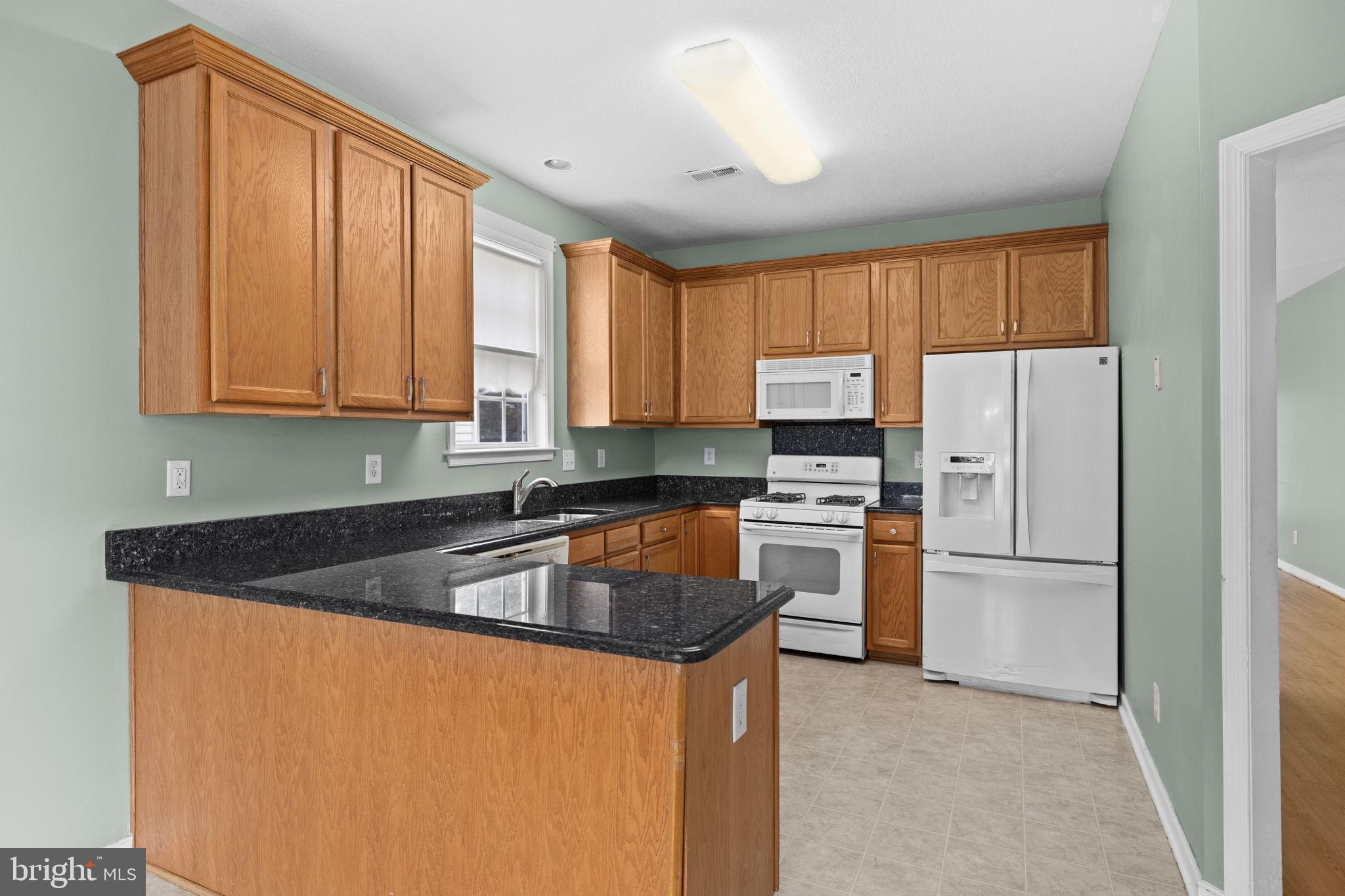 LEGACY WOODS - Residential