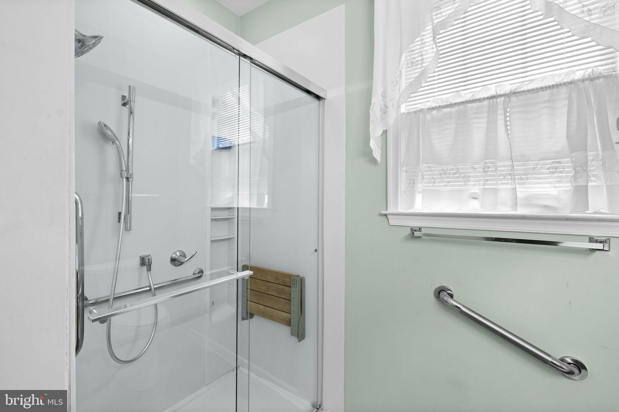 LEGACY WOODS - Residential