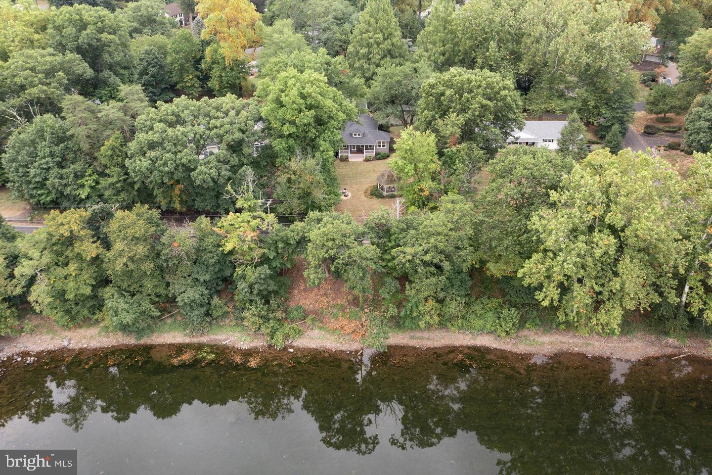 731 RIVER ROAD