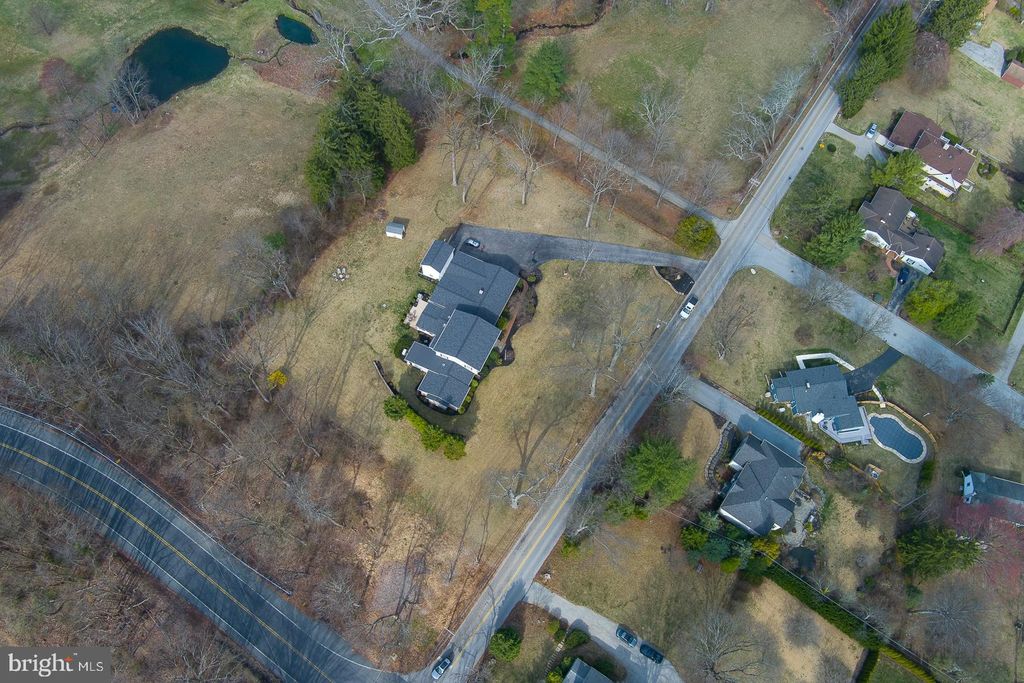 listing image 72