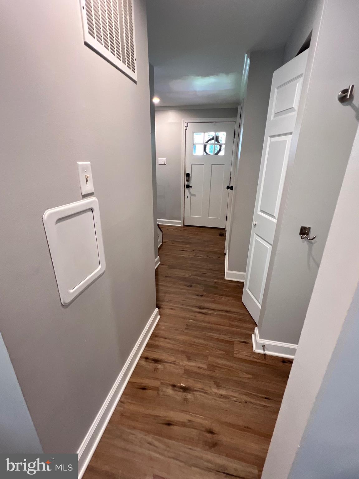 5925 VERNONS OAK COURT