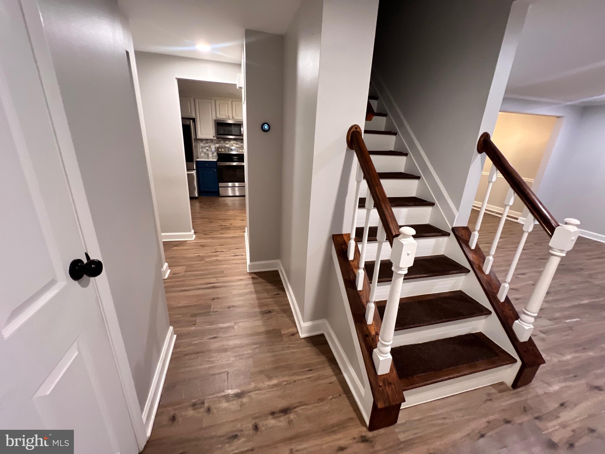 5925 VERNONS OAK COURT