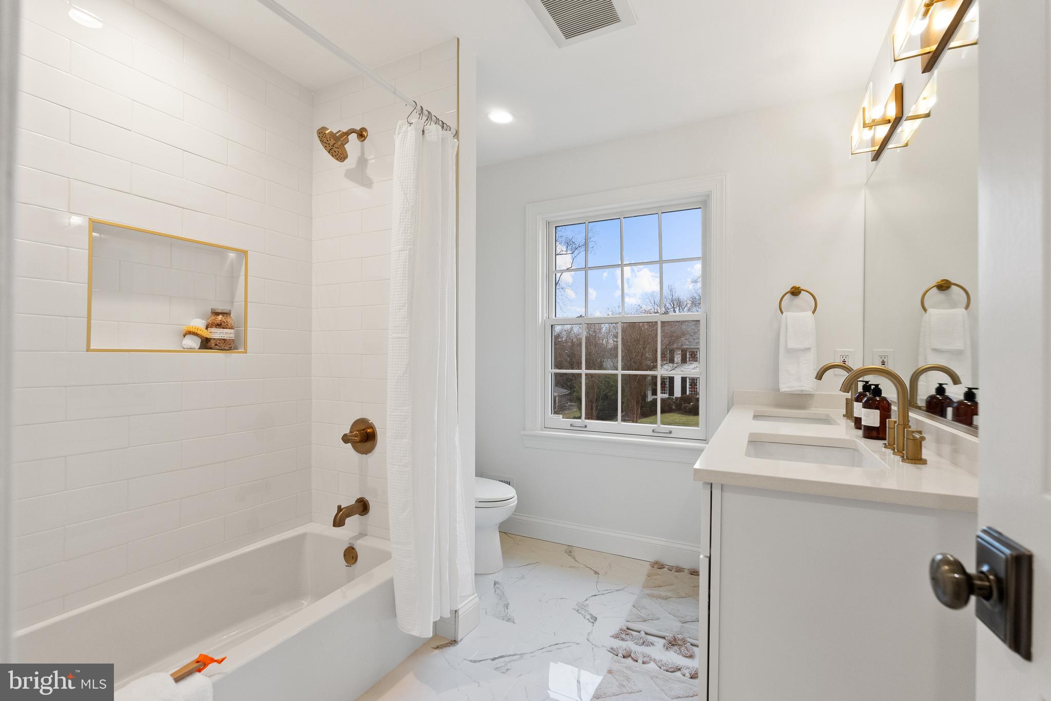 HERITAGE FARM - Residential