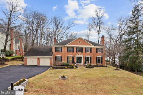 Photo of 10104 Newhall Road, POTOMAC, MD 20854 (MLS # MDMC2210432)