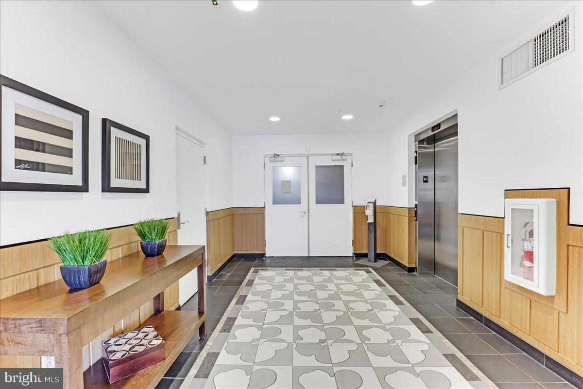 PEMBROKE NORTH - Residential