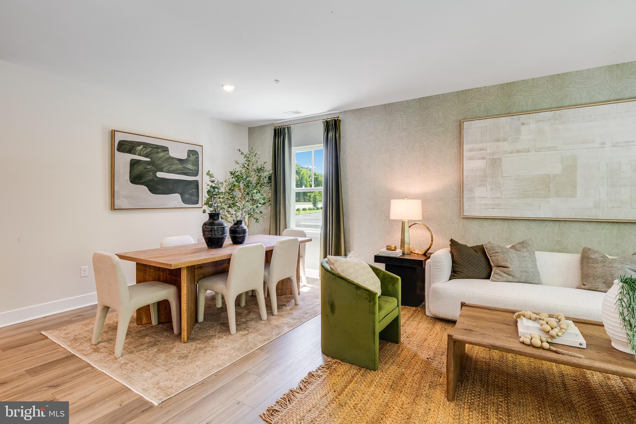 SOMERTON CHASE - Residential