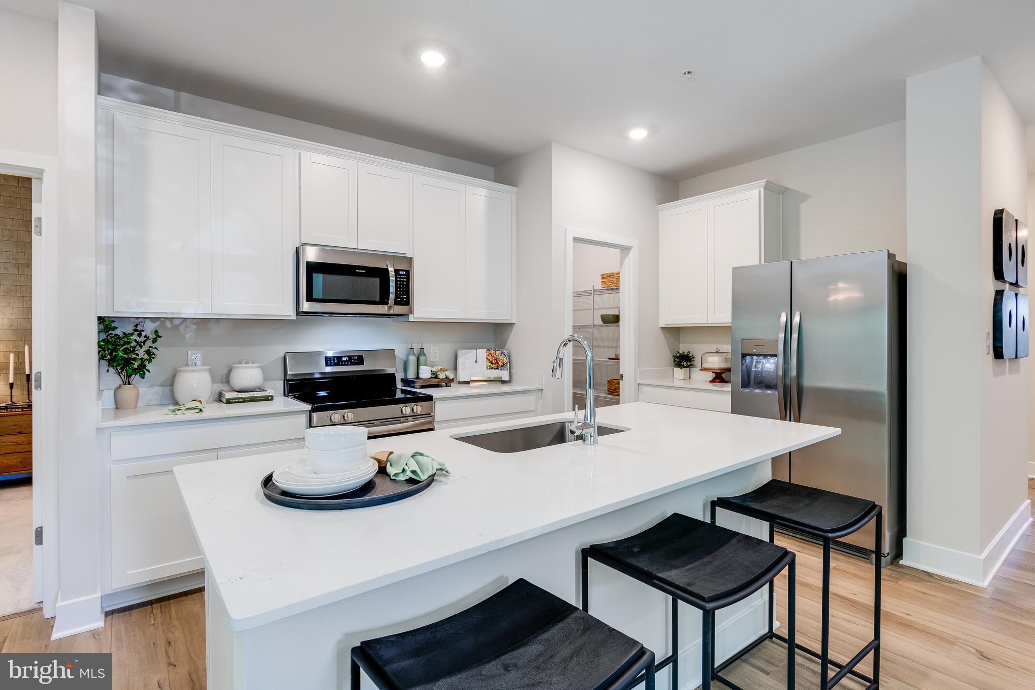 SOMERTON CHASE - Residential