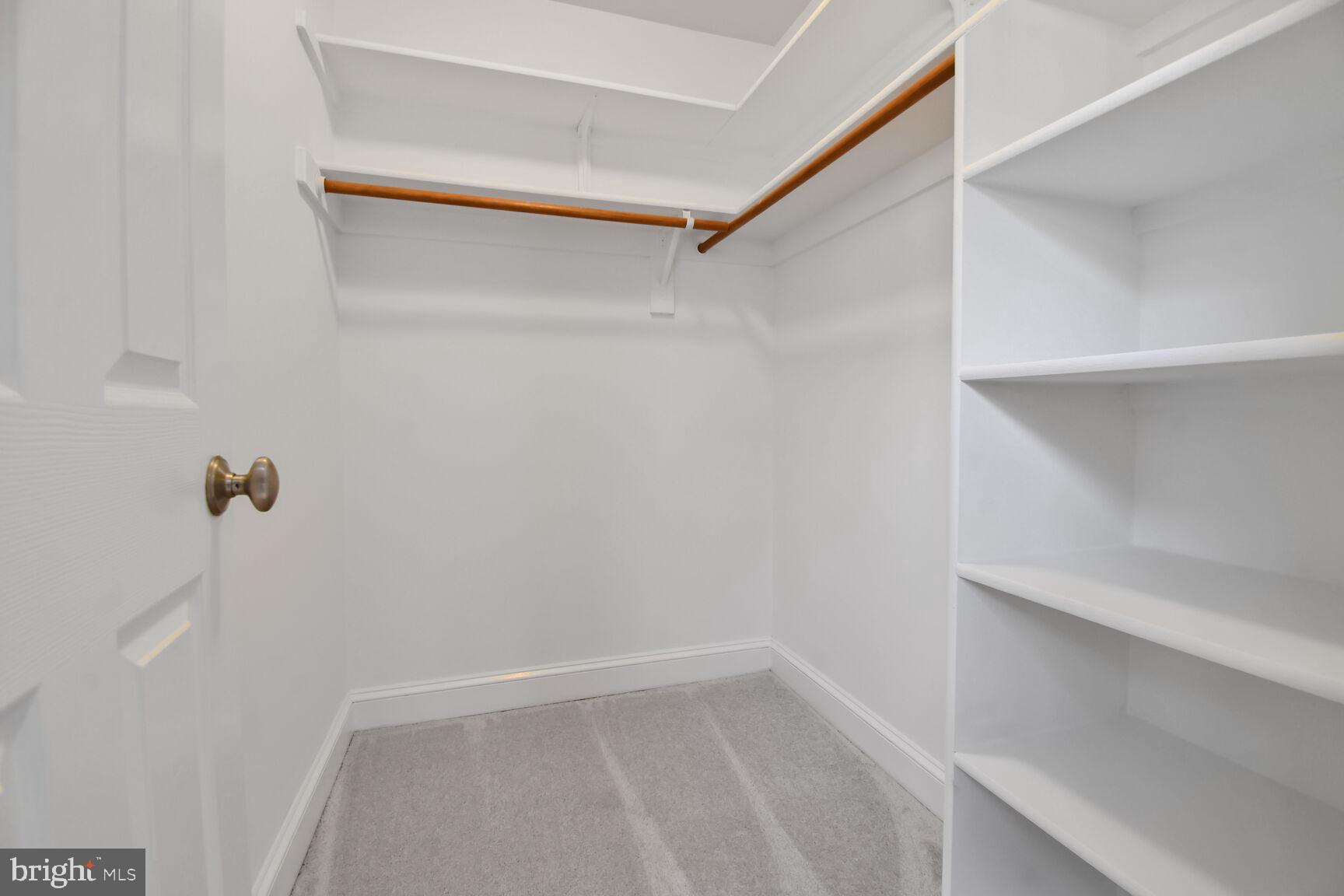 LORCOM RIDGE - Residential