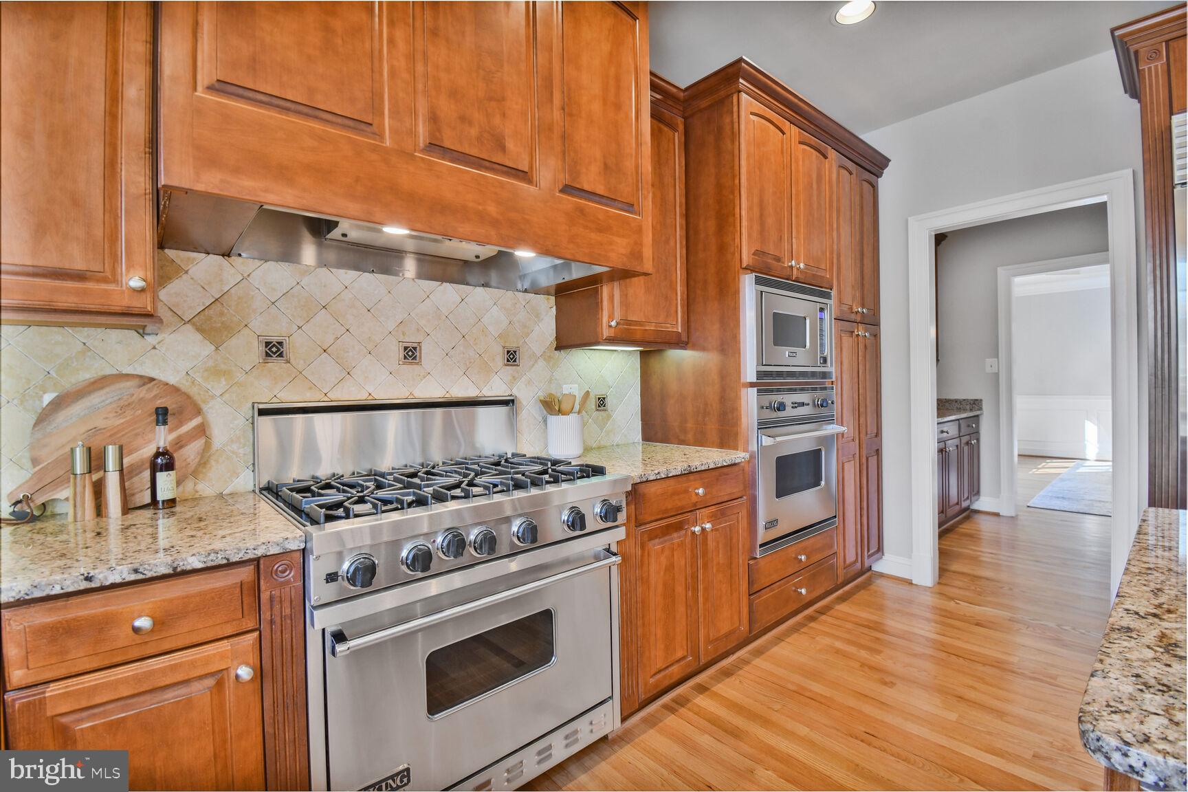 LORCOM RIDGE - Residential