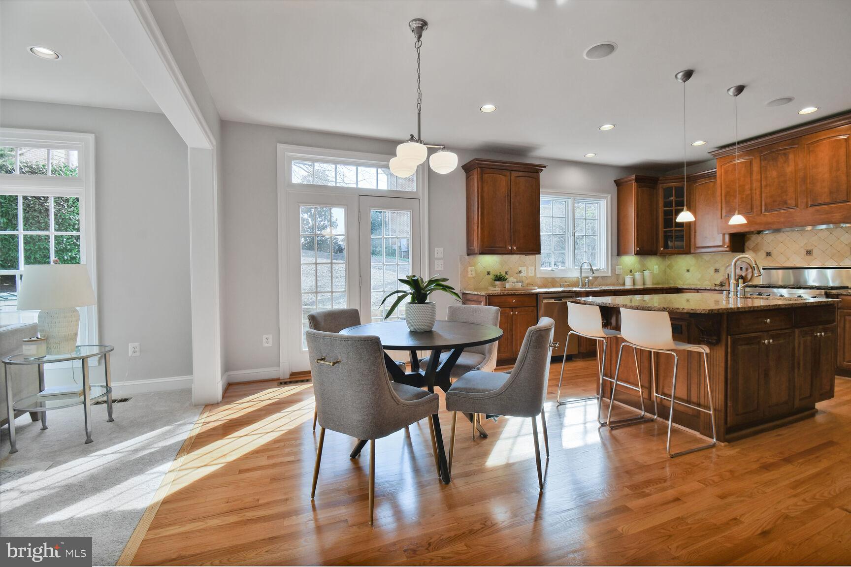 LORCOM RIDGE - Residential