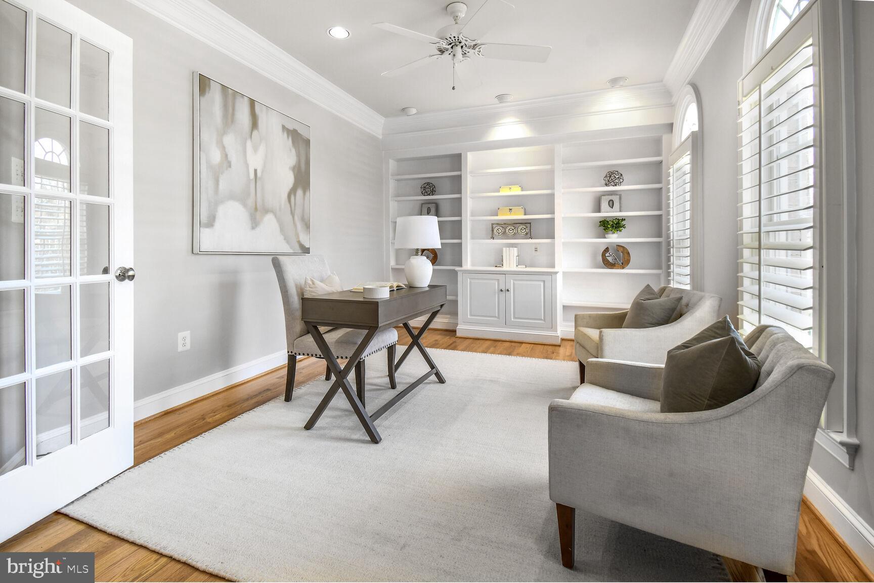 LORCOM RIDGE - Residential