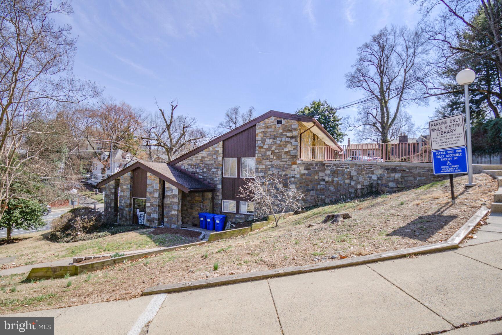 LORCOM RIDGE - Residential