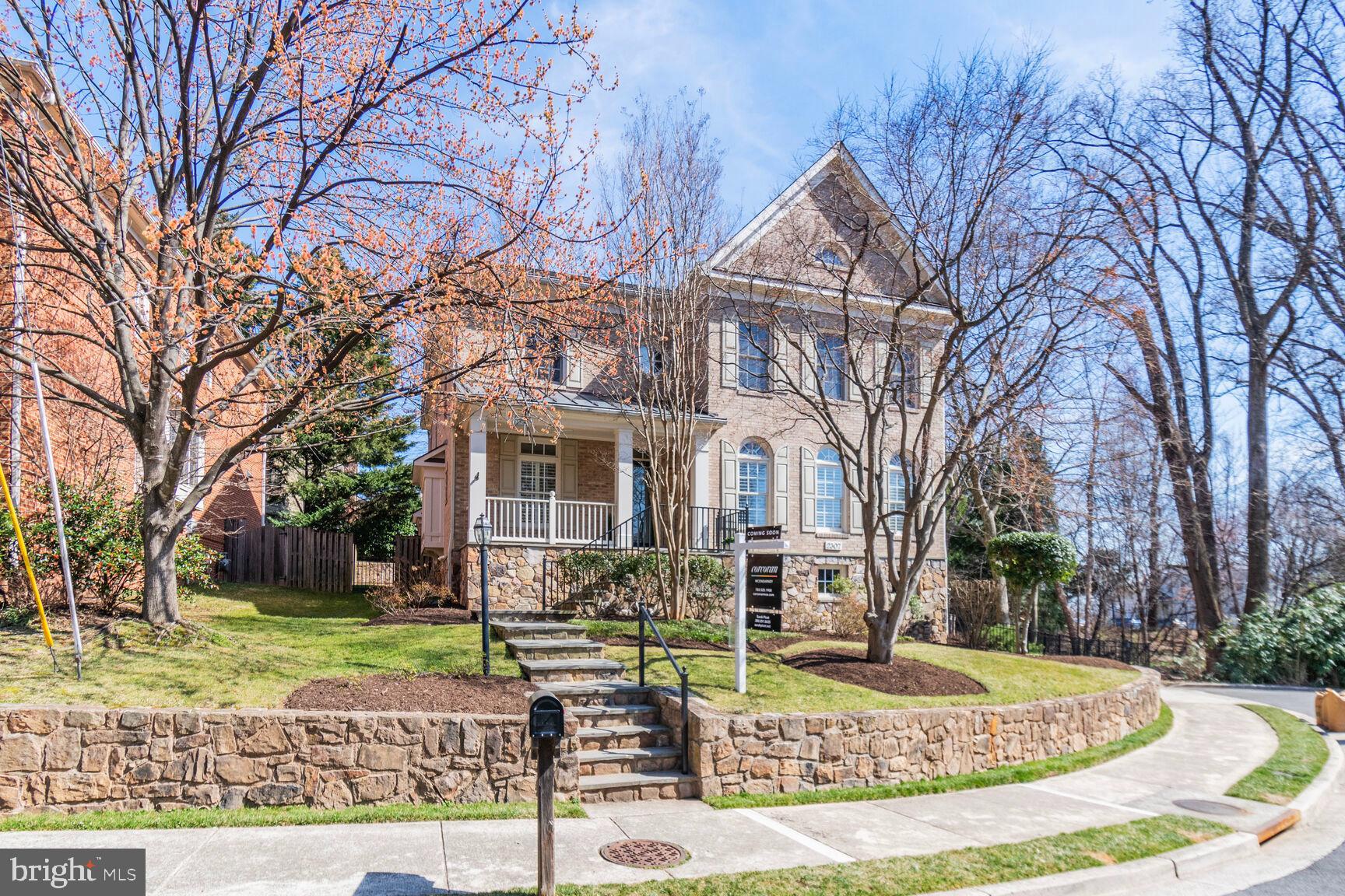 LORCOM RIDGE - Residential