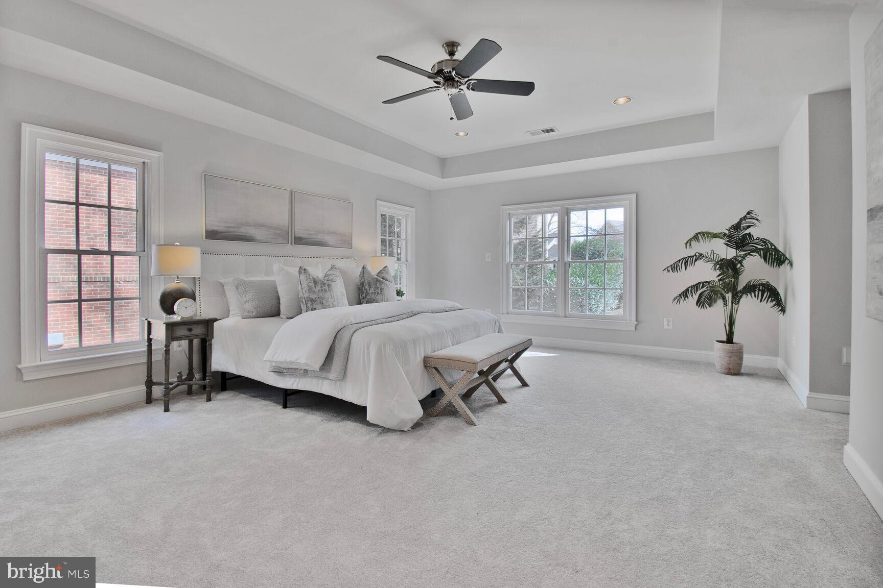 LORCOM RIDGE - Residential