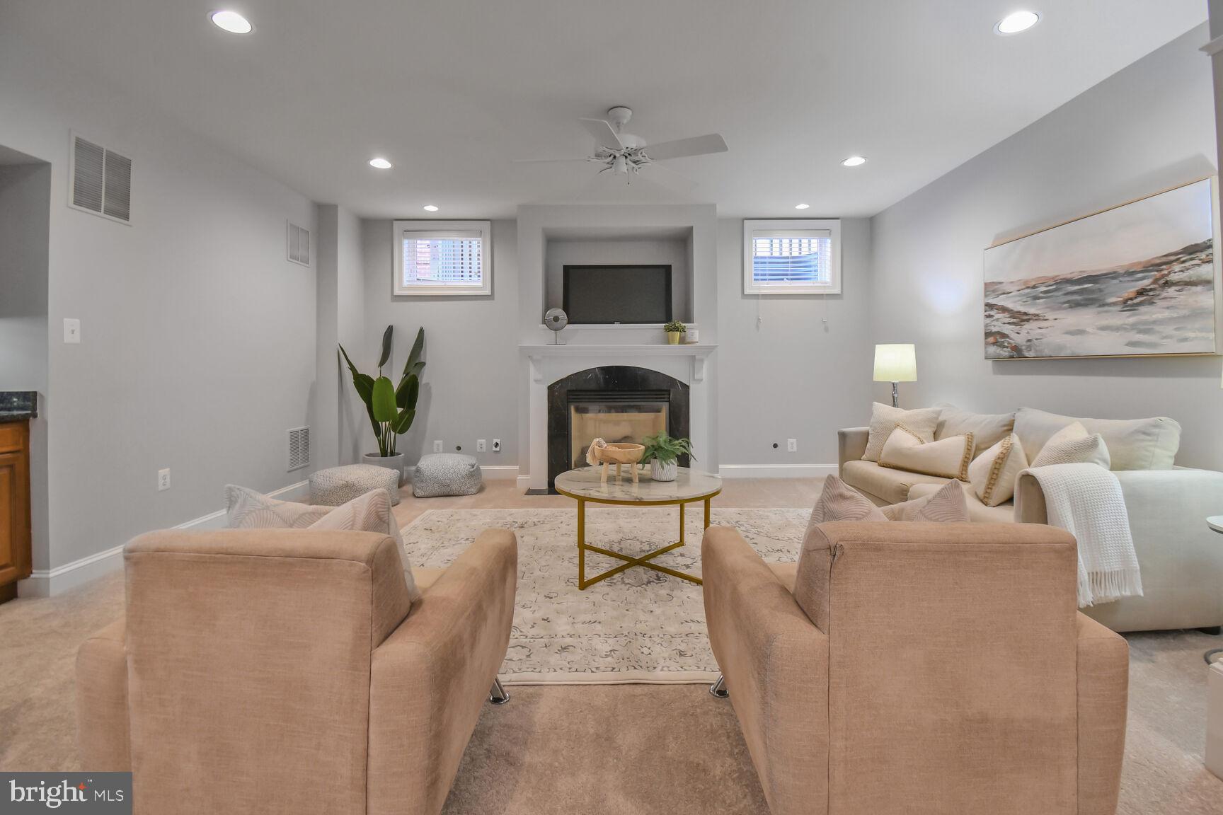 LORCOM RIDGE - Residential