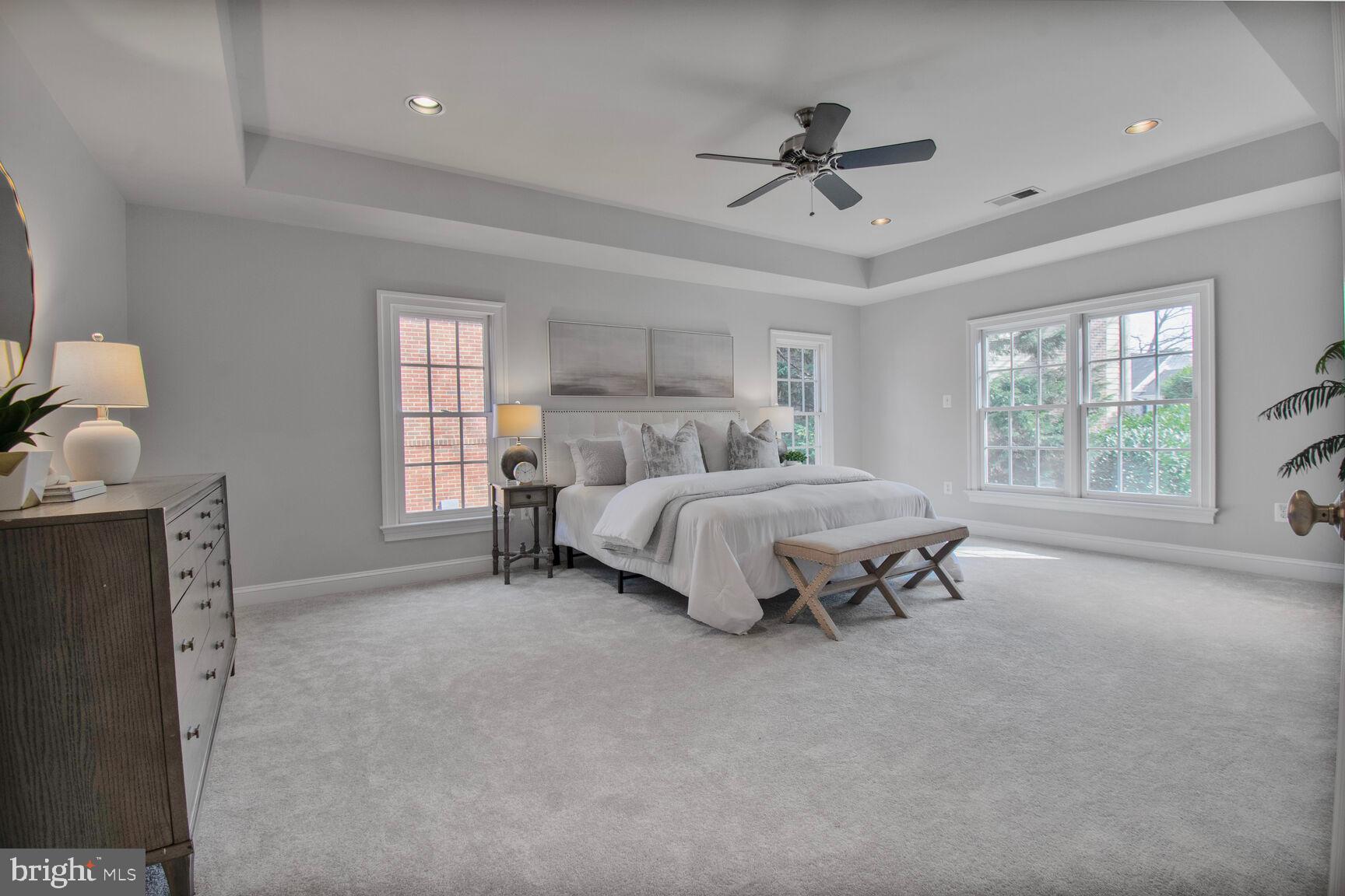 LORCOM RIDGE - Residential