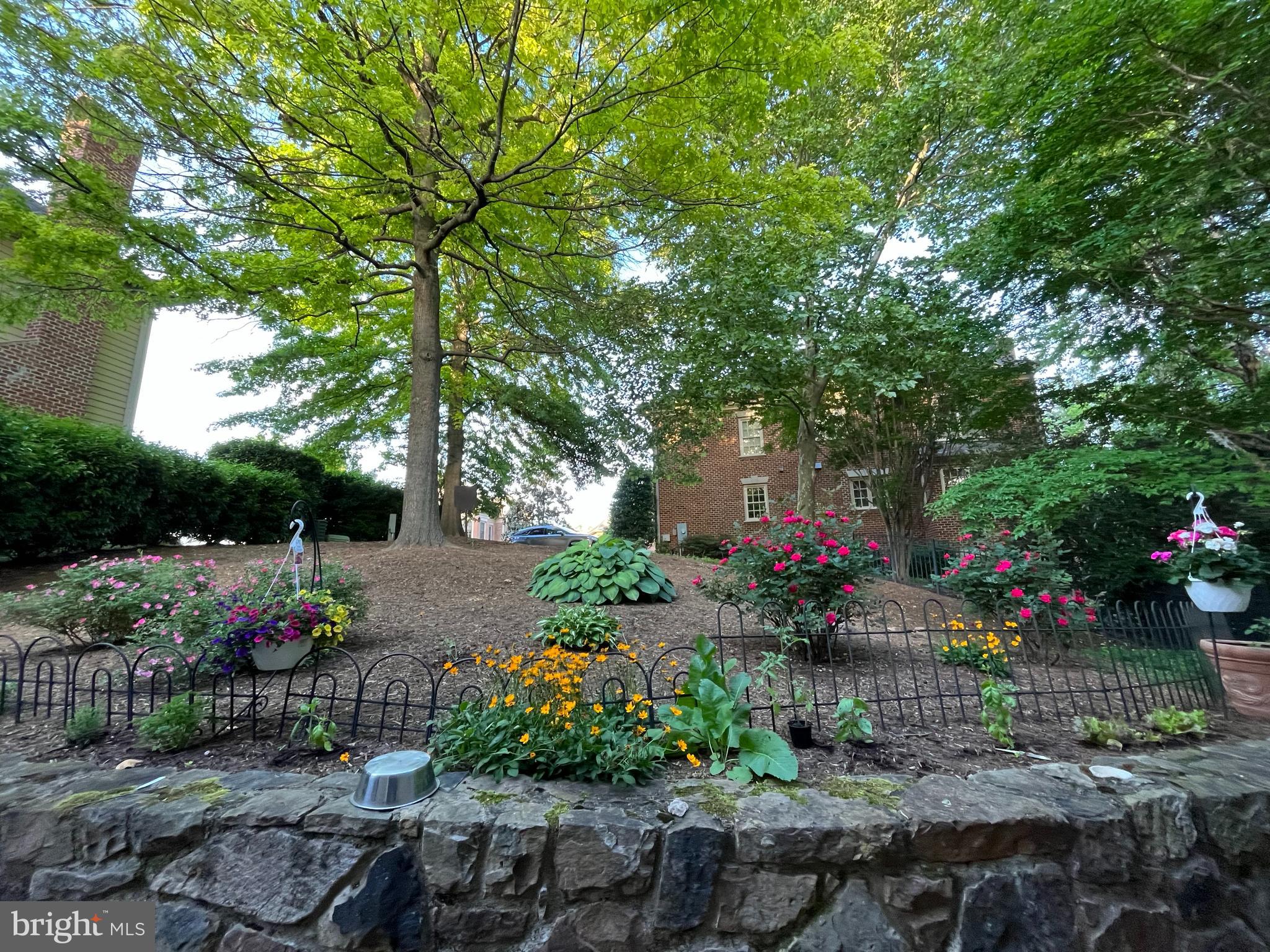 LORCOM RIDGE - Residential