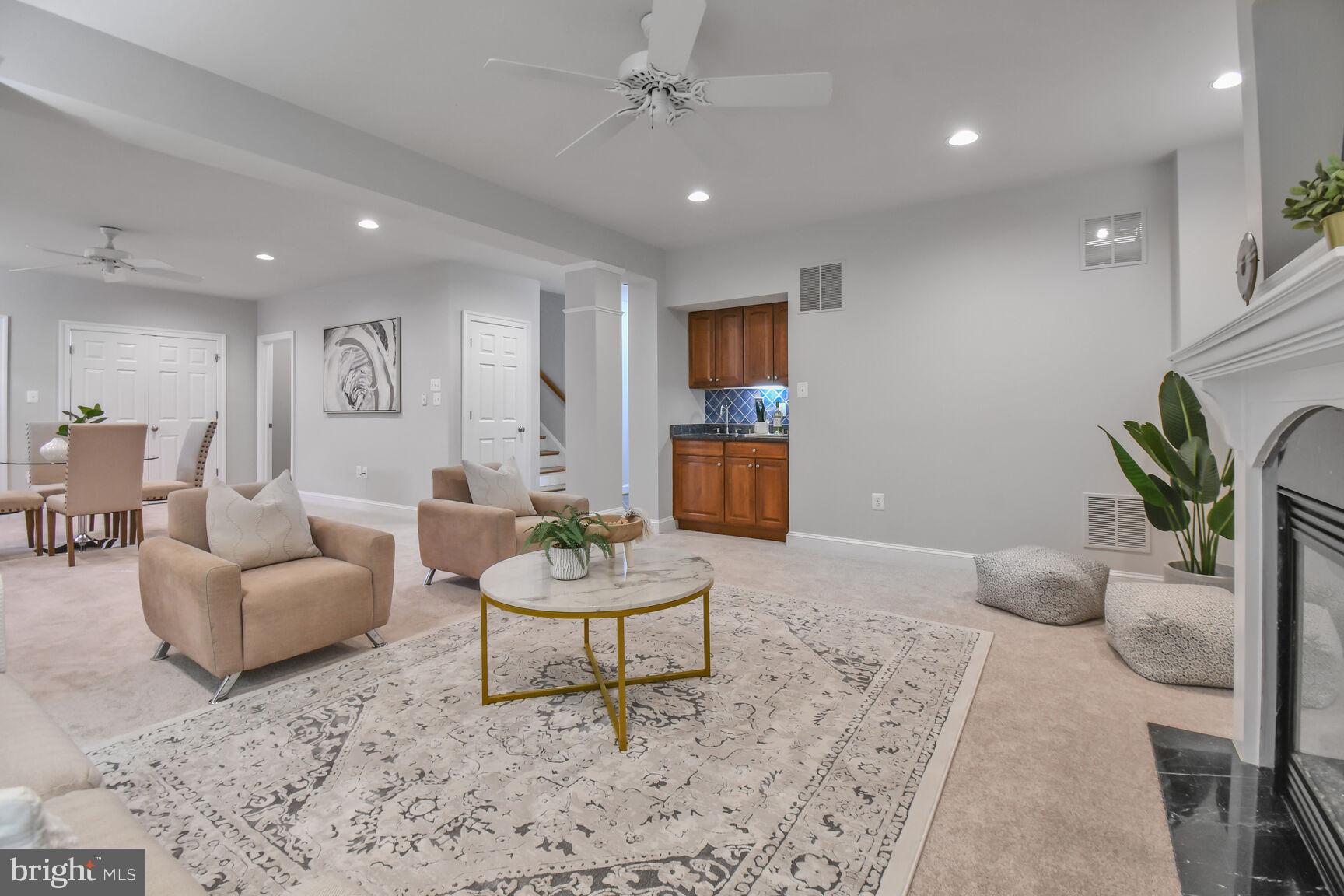 LORCOM RIDGE - Residential