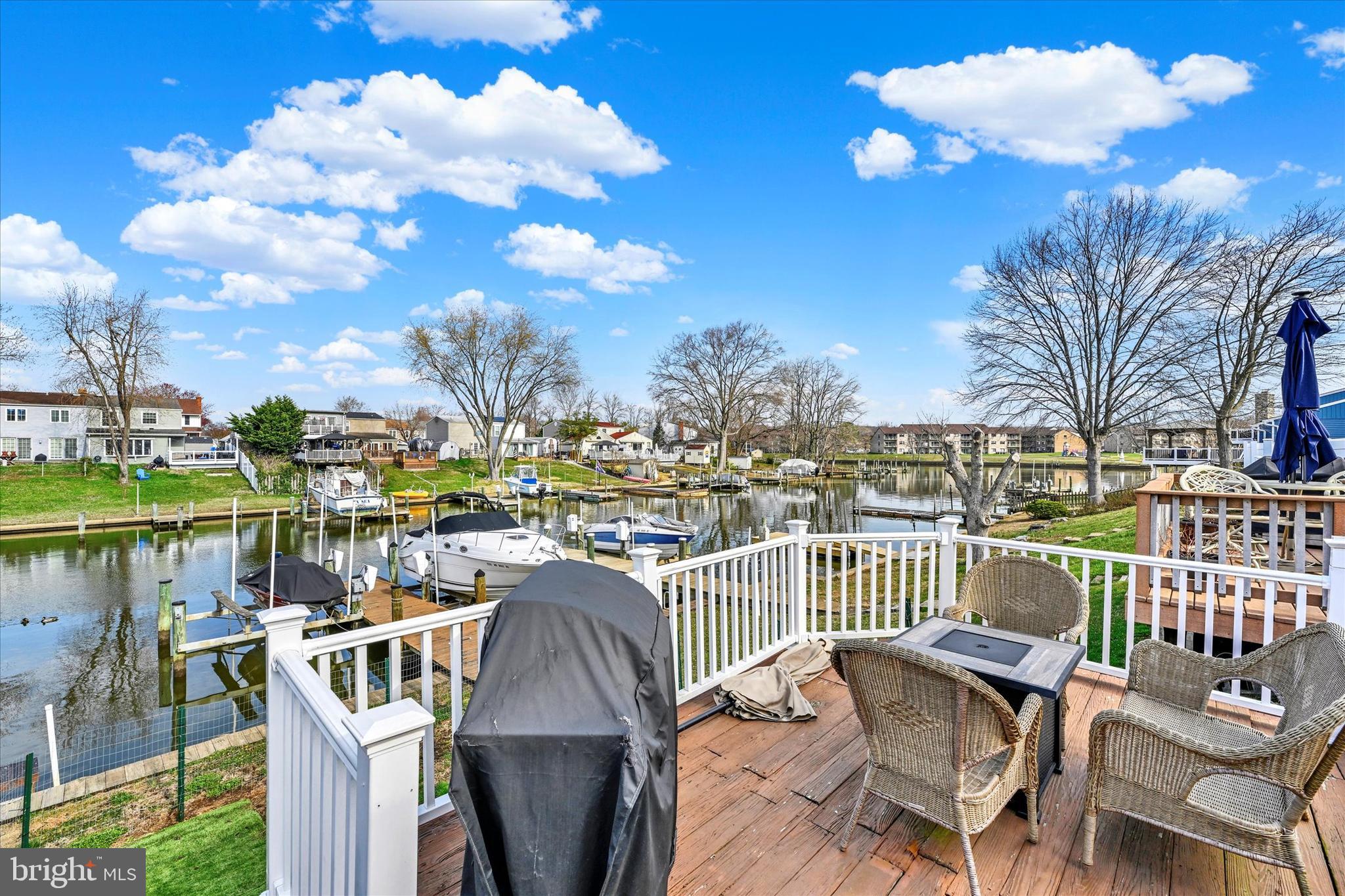 RUMSEY ISLAND - Residential