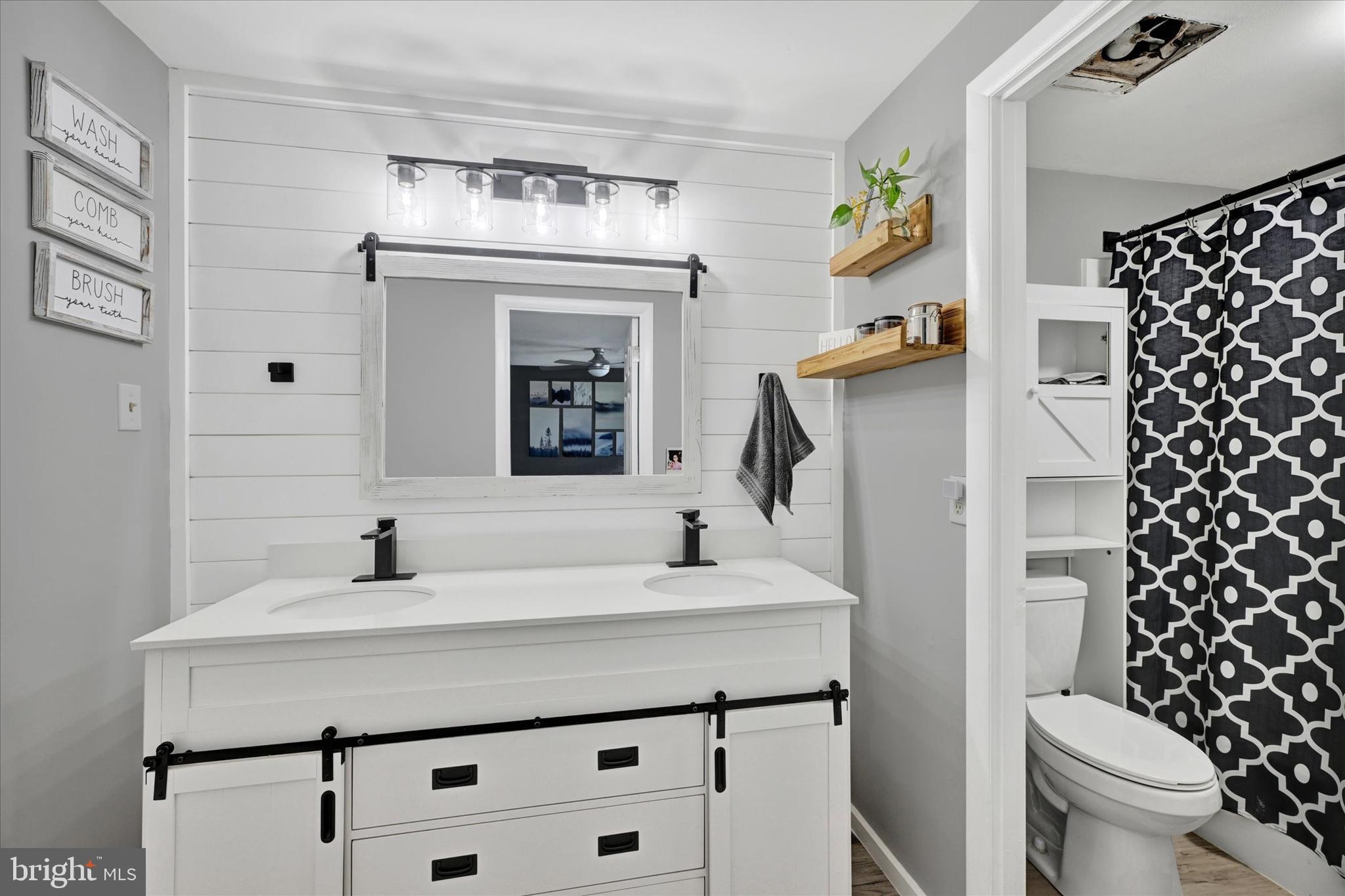 RUMSEY ISLAND - Residential