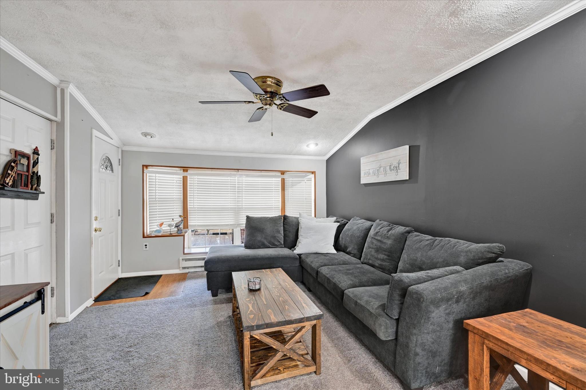 RUMSEY ISLAND - Residential