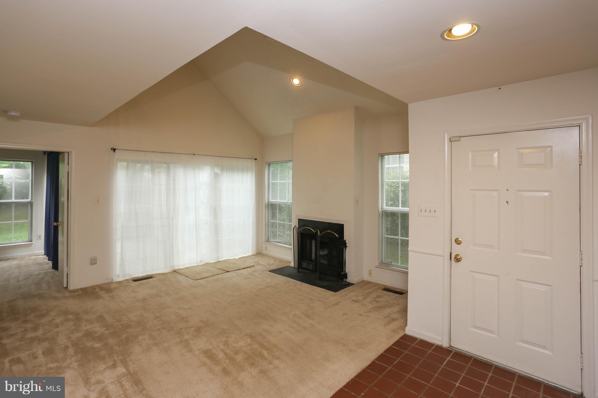 MARINERS POINT - Residential