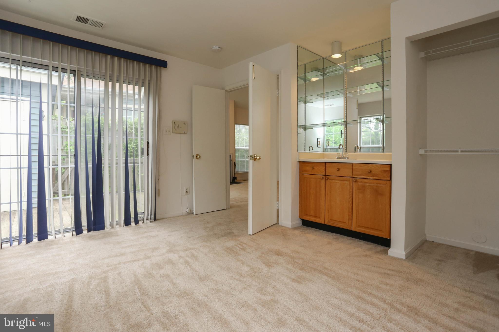 MARINERS POINT - Residential