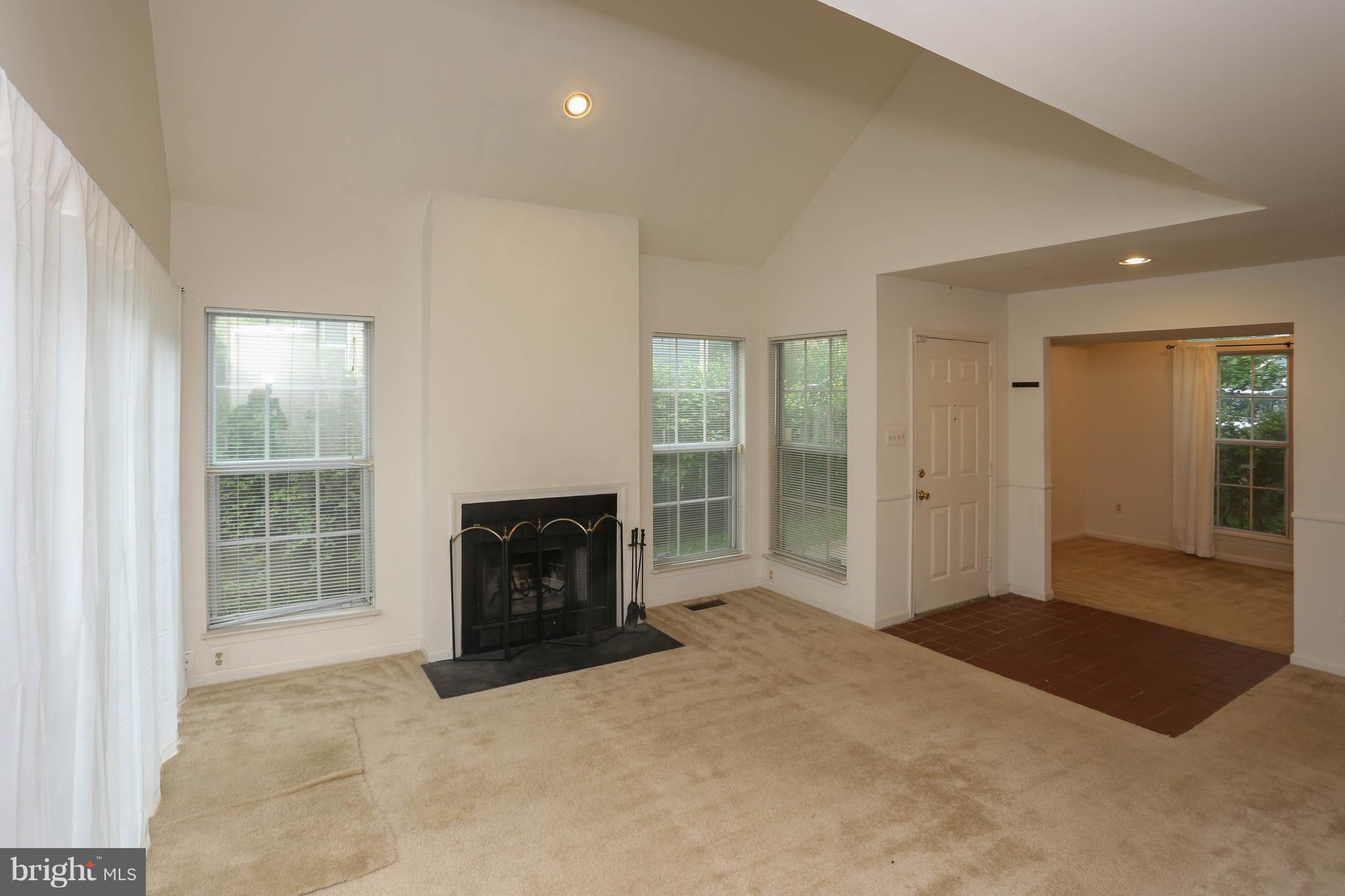 MARINERS POINT - Residential