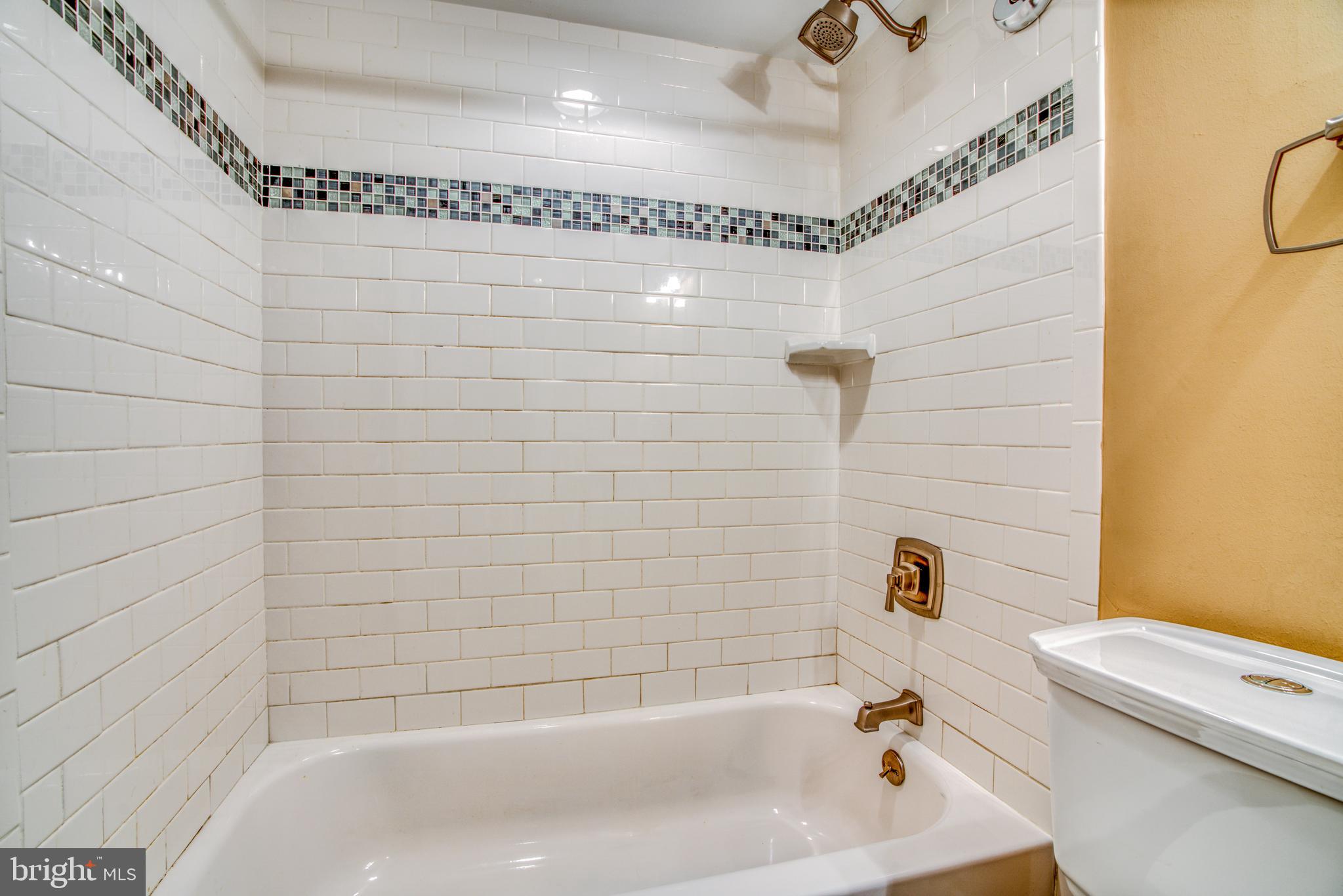 BREWERS HILL HISTORIC DISTRICT - Residential Lease