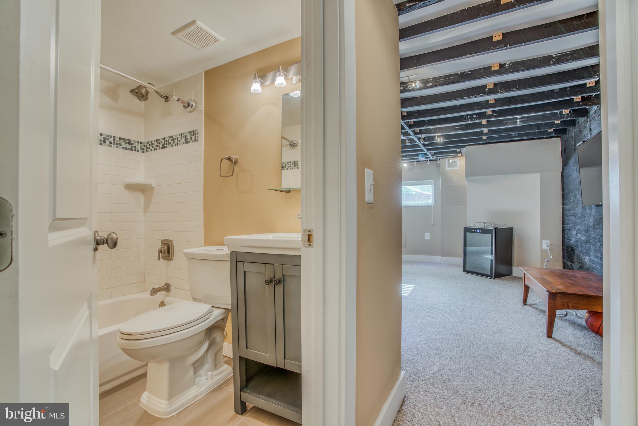 BREWERS HILL HISTORIC DISTRICT - Residential Lease