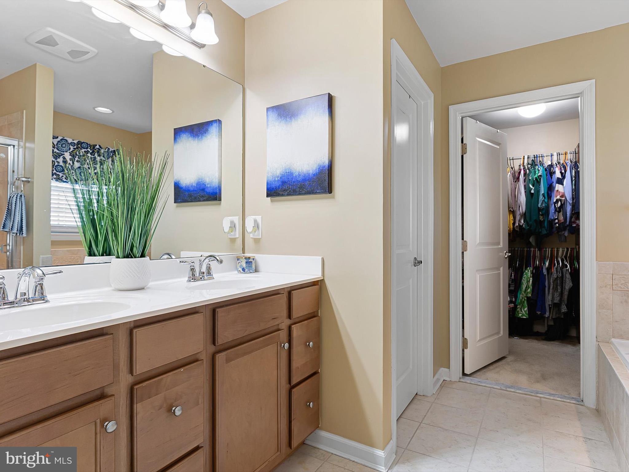 ESTATES AT ST ANNE - Residential